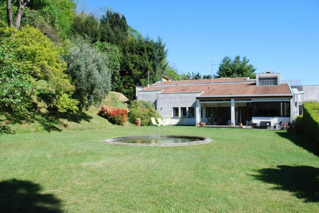 Villa Rossini Tavernerio Bagian luar foto